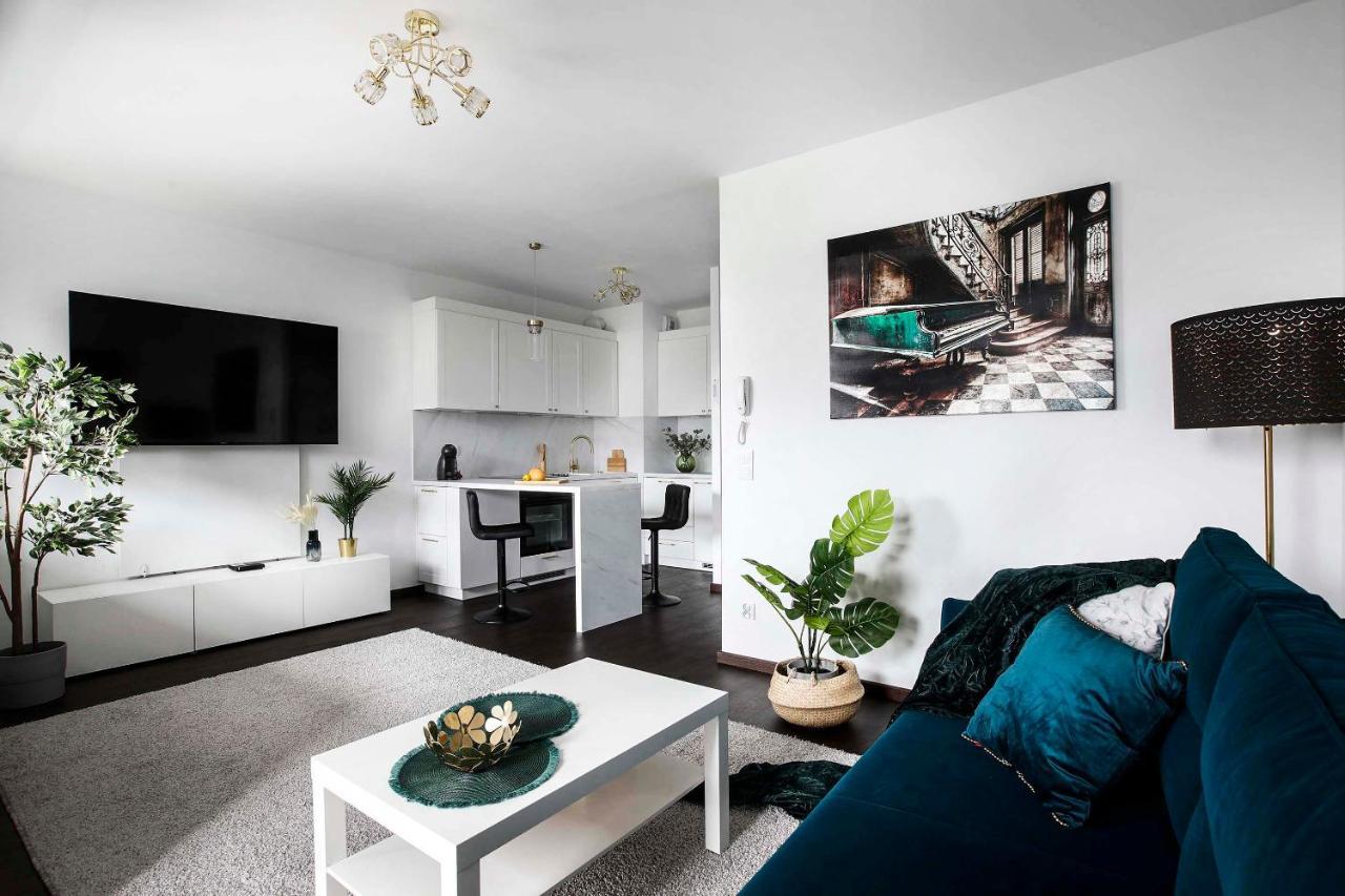 Cozy With Balcony Next To Vistula Boulevrads, Old Town Apartment Krakau