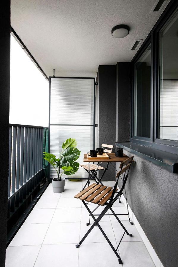 Cozy With Balcony Next To Vistula Boulevrads, Old Town Appartement *